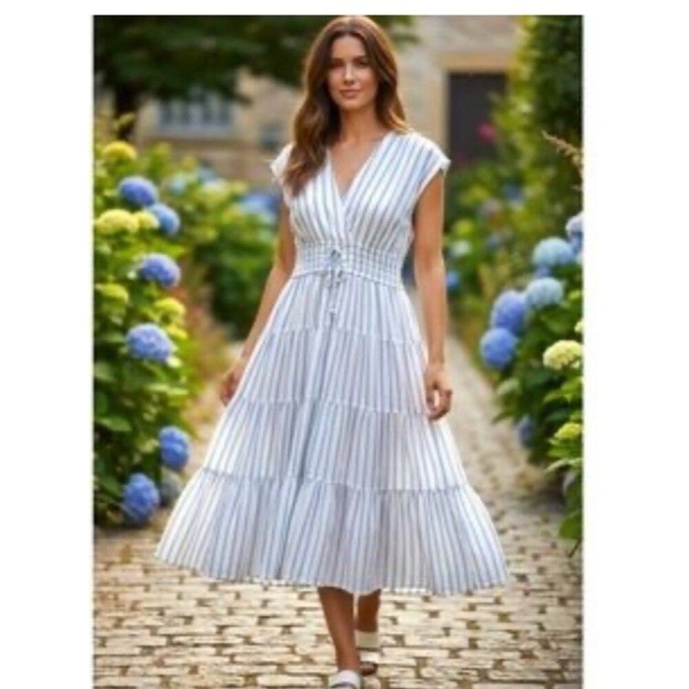 New Nicole Miller New York Blue White Striped Tiered Maxi dress Linen Blend M